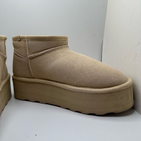 CUSHIONAIRE Women's Genuine Suede pull platform boot +Memory Foam 7.5 WIDE SAND - Picture 6 of 7